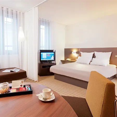 Paris Nord 18eme Hotel