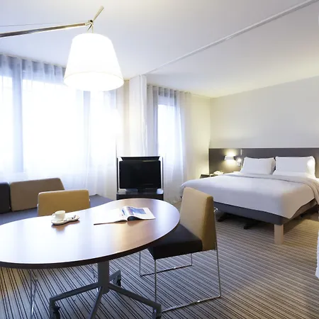 Hotel Paris Nord 18eme