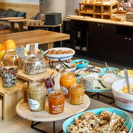 Hotel Paris Nord 18eme