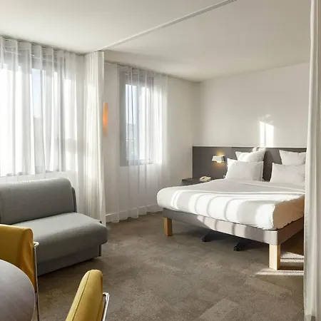 Paris Nord 18eme Saint-Denis (Seine-Saint-Denis)