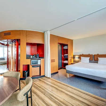 Paris Nord 18eme Hotel