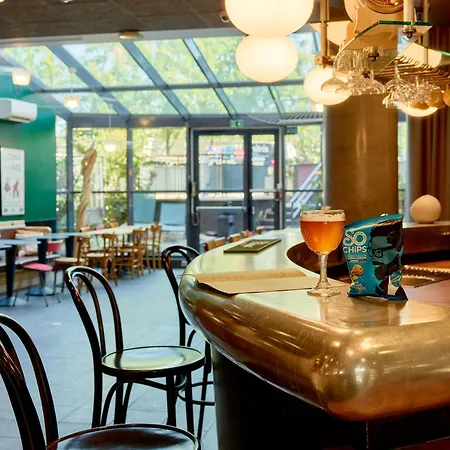 Hotel Paris Nord 18eme 4*