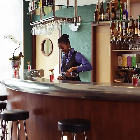 Paris Nord 18eme Hotel Saint-Denis (Seine-Saint-Denis)