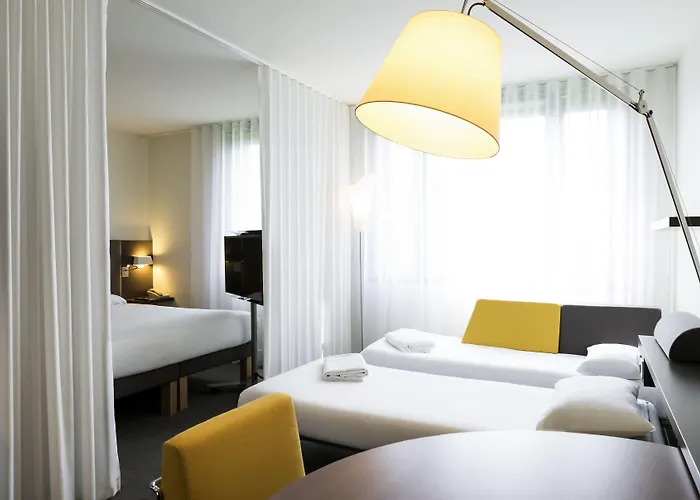 Paris Nord 18eme Saint-Denis (Seine-Saint-Denis)