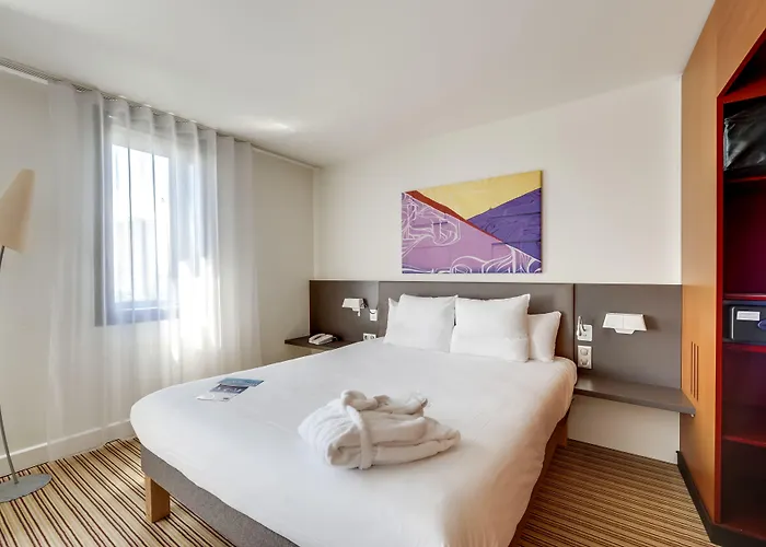 Paris Nord 18eme Hotel