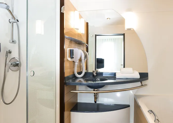 Hotel Paris Nord 18eme Saint-Denis (Seine-Saint-Denis)