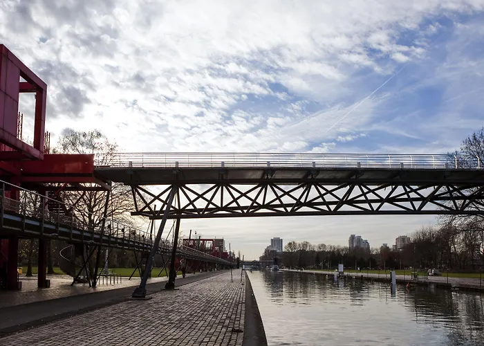 Hotel Paris Nord 18eme 4*