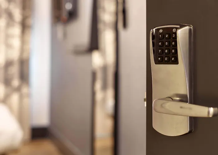 Paris Nord 18eme Hotel Saint-Denis (Seine-Saint-Denis)